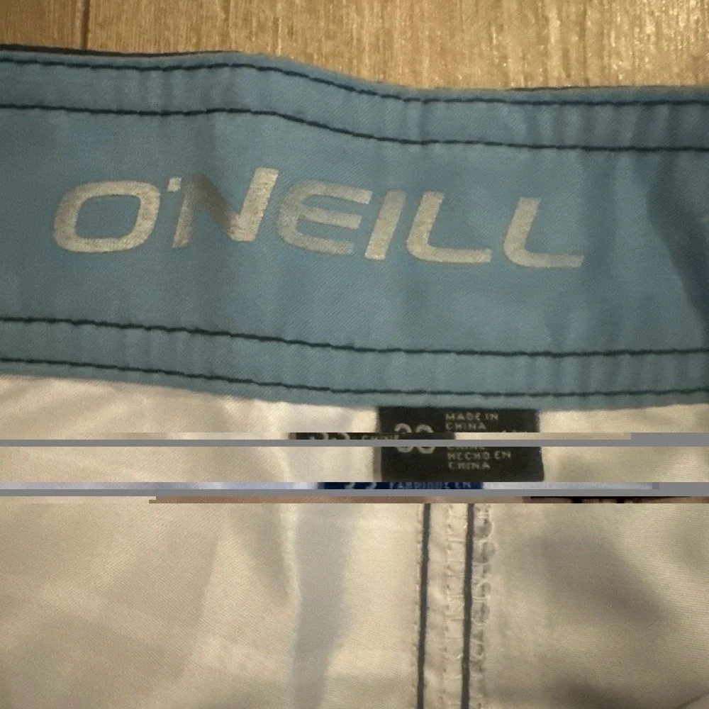 O'Neill Men's Full Length Board Cargo Shorts Santa Cruz Plaid Black‎ 33 NWT